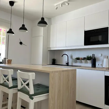 別荘 Mi Casa Es Su Casa Sedella
