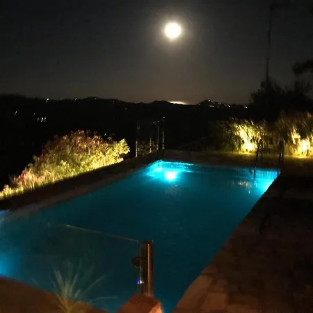 Mi Casa Es Su Casa Sedella