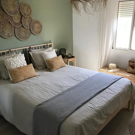Mi Casa Es Su Casa * Sedella