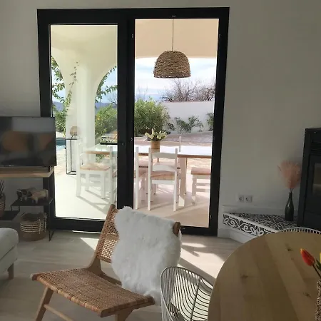 Mi Casa Es Su Casa