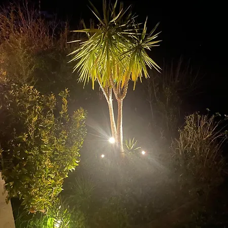 Mi Casa Es Su Casa Sedella